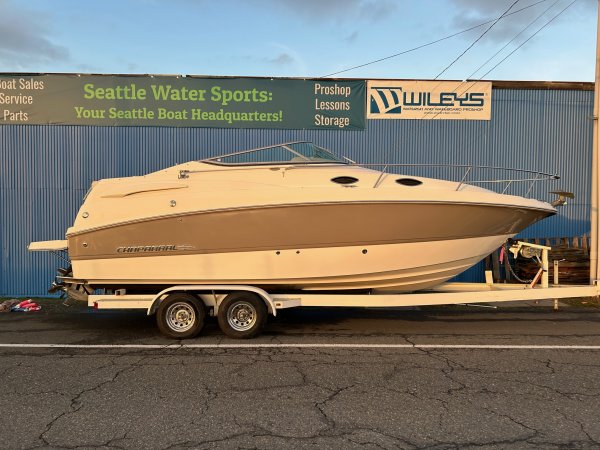 Used 2007 Chaparral Power Boat for sale